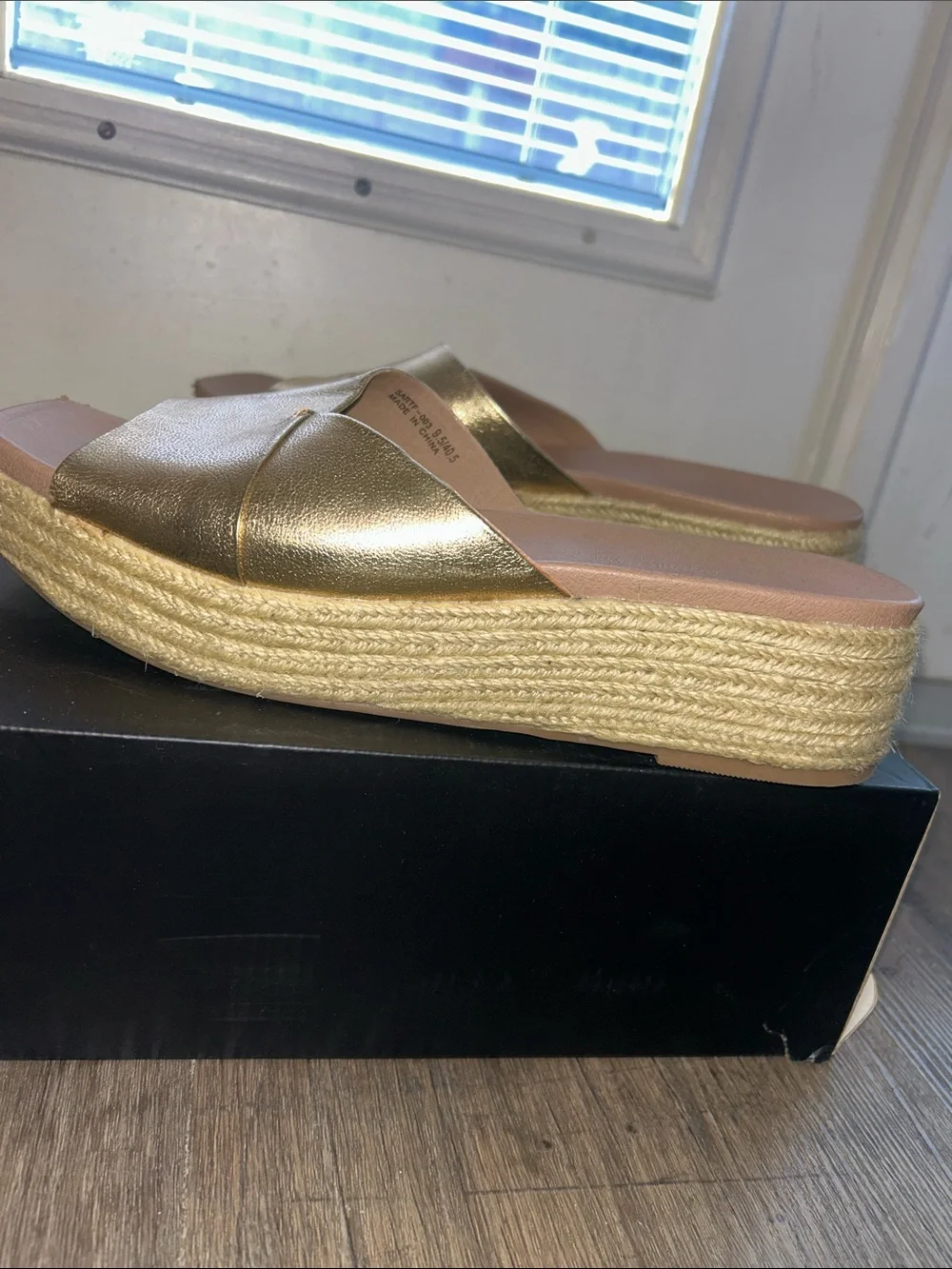 Chinese Laundry Gold Metallic Espadrille Platform Slide Sandals